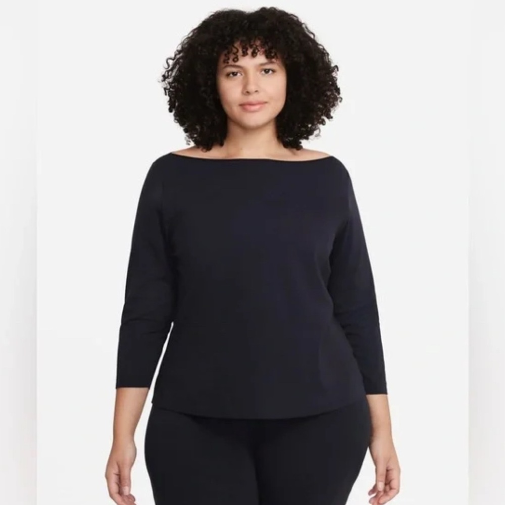 Nike Yoga Dri-Fit quarter sleeve top